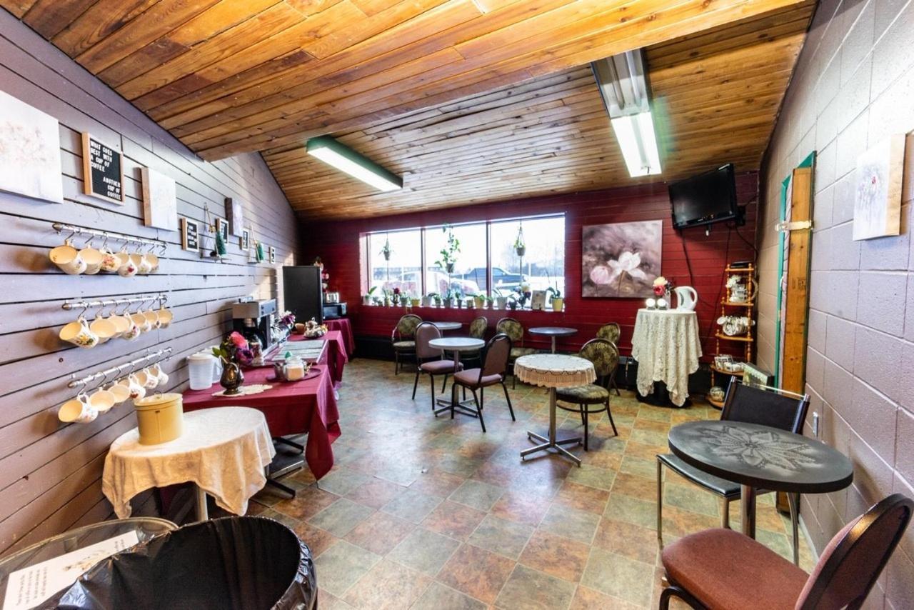 Vegreville Garden Inn Luaran gambar